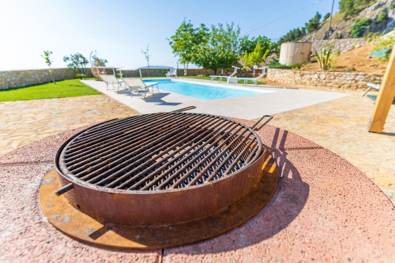 Romitello Con Piscina Total Relax Borgetto