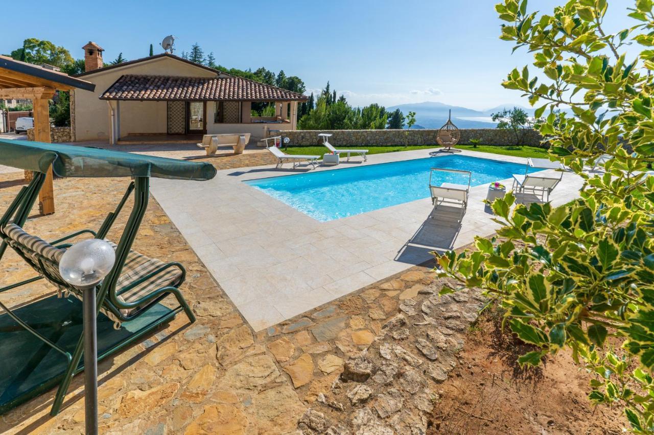 Villa Romitello Con Piscina Total Relax